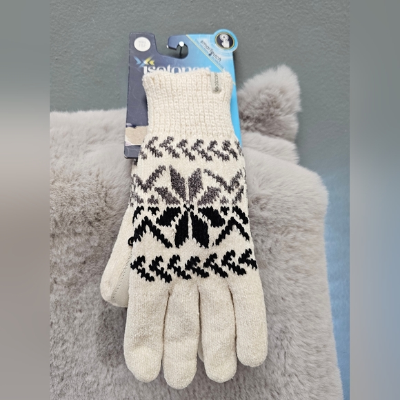 Women's Isotoner Lined Chenille Snowflake Gloves - Picture 3 of 5